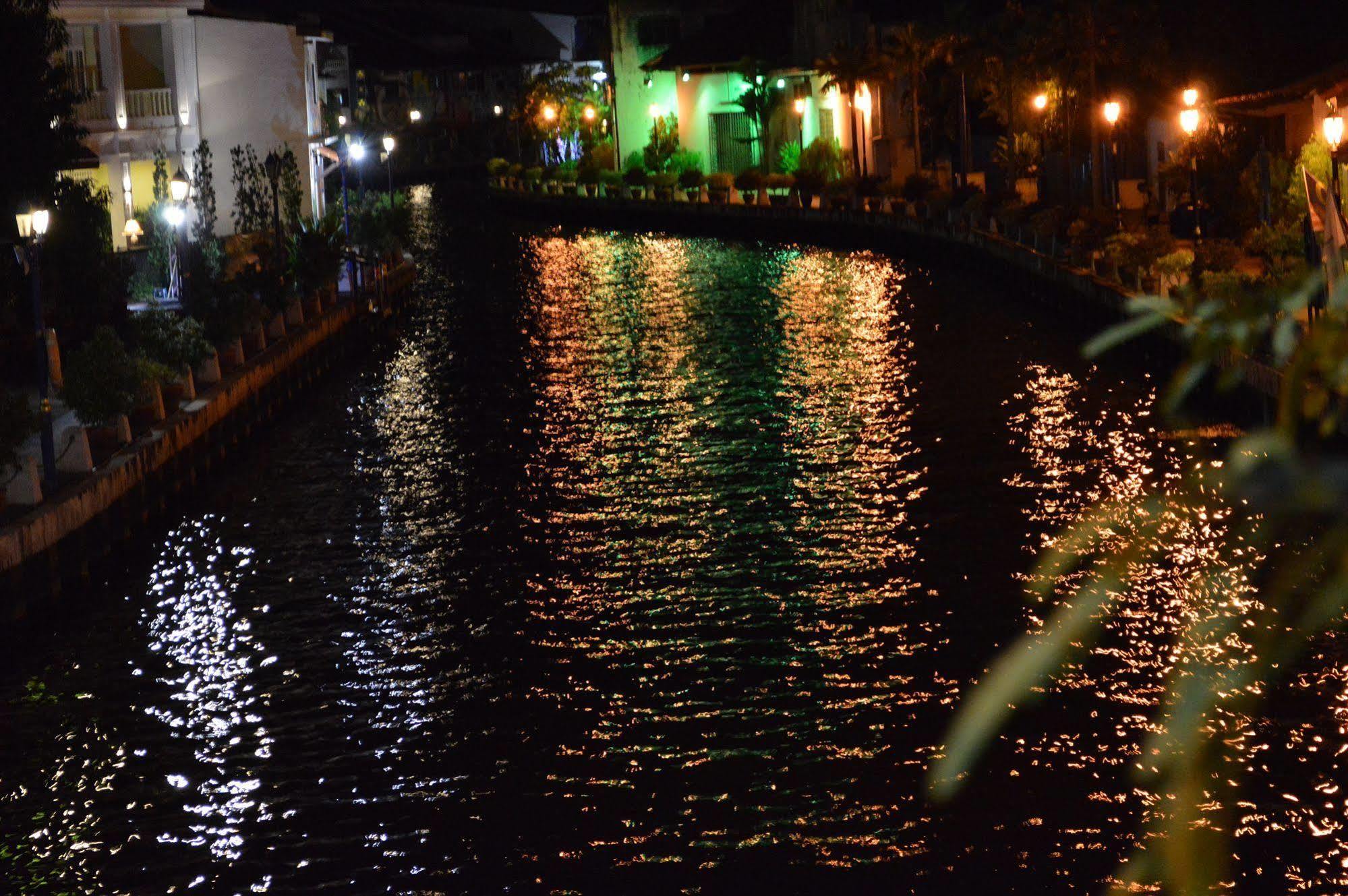 Jawa Street Townstay Malacca Bagian luar foto